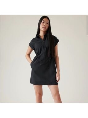 Athleta NWT Topspin Dress in Black Lightweight Back Vent MP